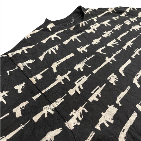 Vintage Rogue Status Gun Show All Over Print T Shirt - Picture 2 of 3